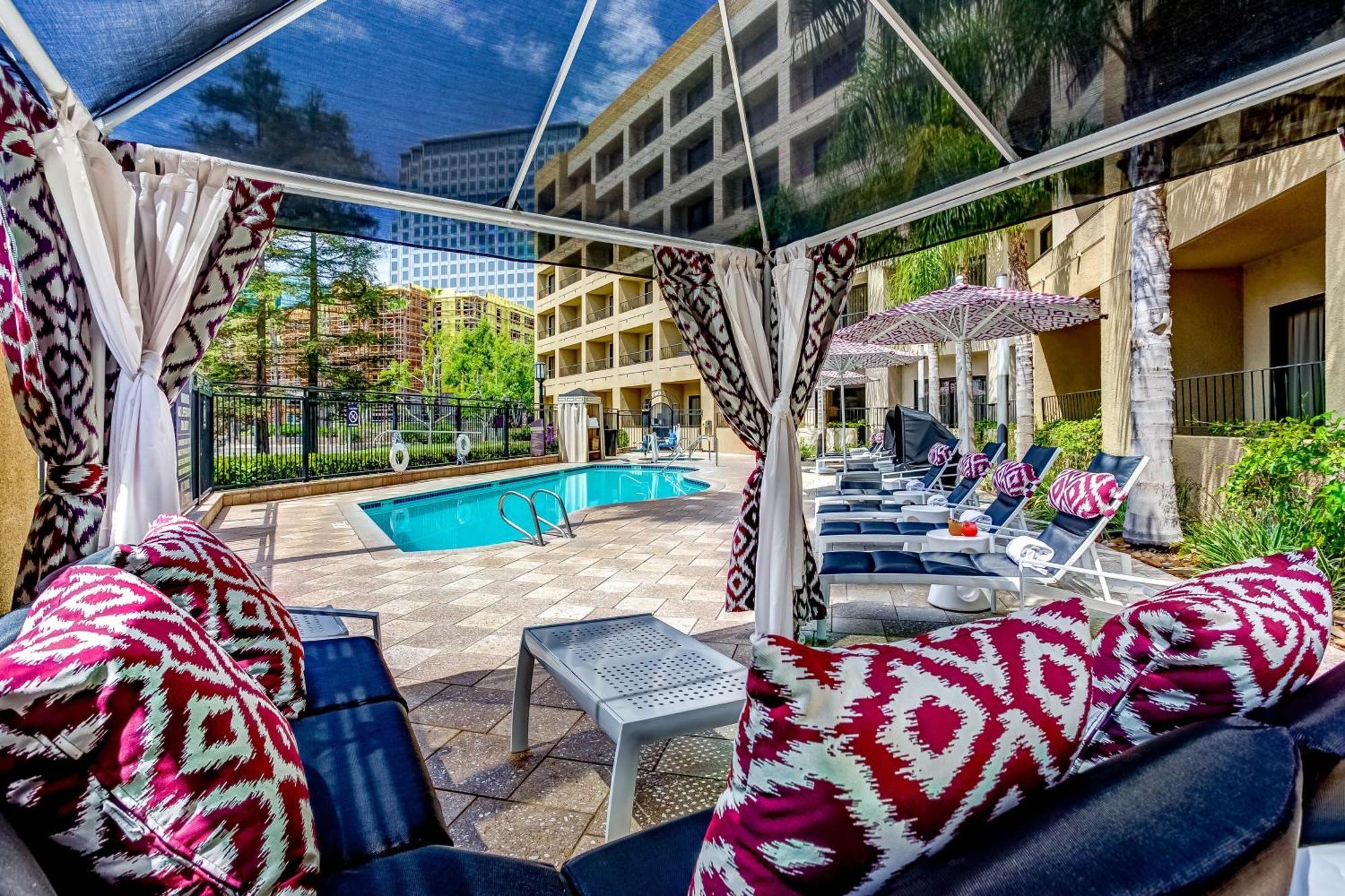 Avenue Of The Arts Costa Mesa, A Tribute Portfolio Hotel 4*