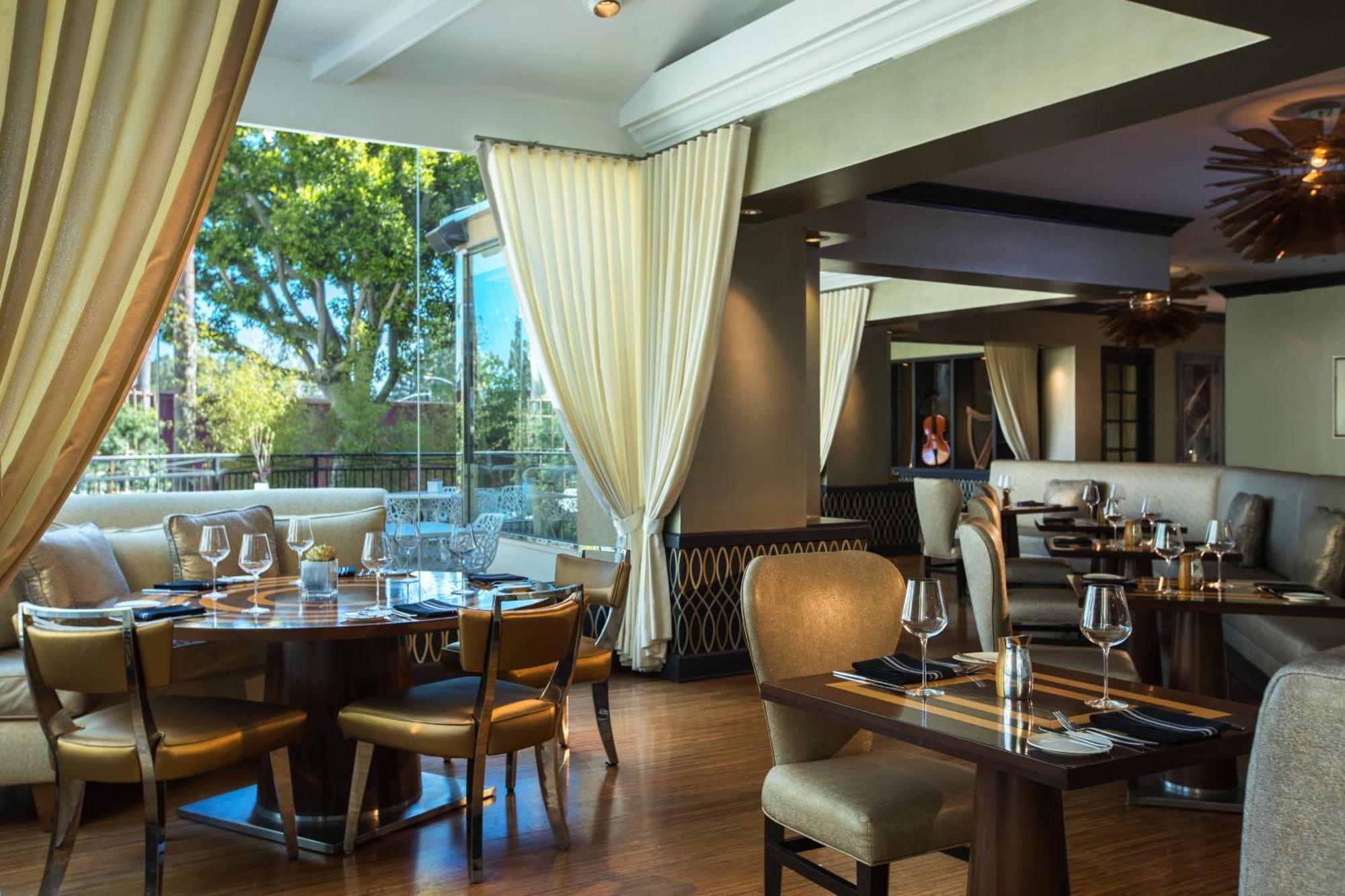 Avenue Of The Arts Costa Mesa, A Tribute Portfolio Hotel Costa Mesa
